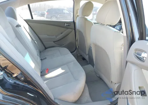 2012 Nissan Altima 2.5 z USA, uszkodzony, nr VIN 1N4AL2AP4CC245038